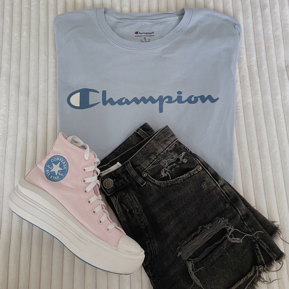 Baby blue champion Tee